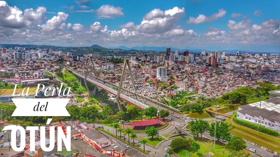 Vista aérea de Pereira: cobertura del servicio de alquiler de computadores